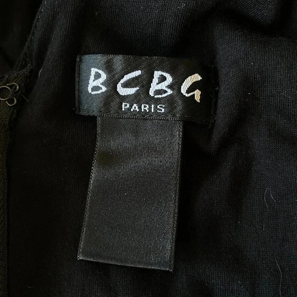 BCBG Paris Vintage 90's Black Stretch Knit V Neck Dress Midi. Small - Picture 5 of 5